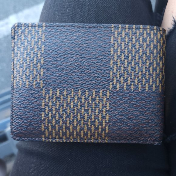 Louis Vuitton 2 X Nigo Limited Edition Wallet - Picture 7 of 9